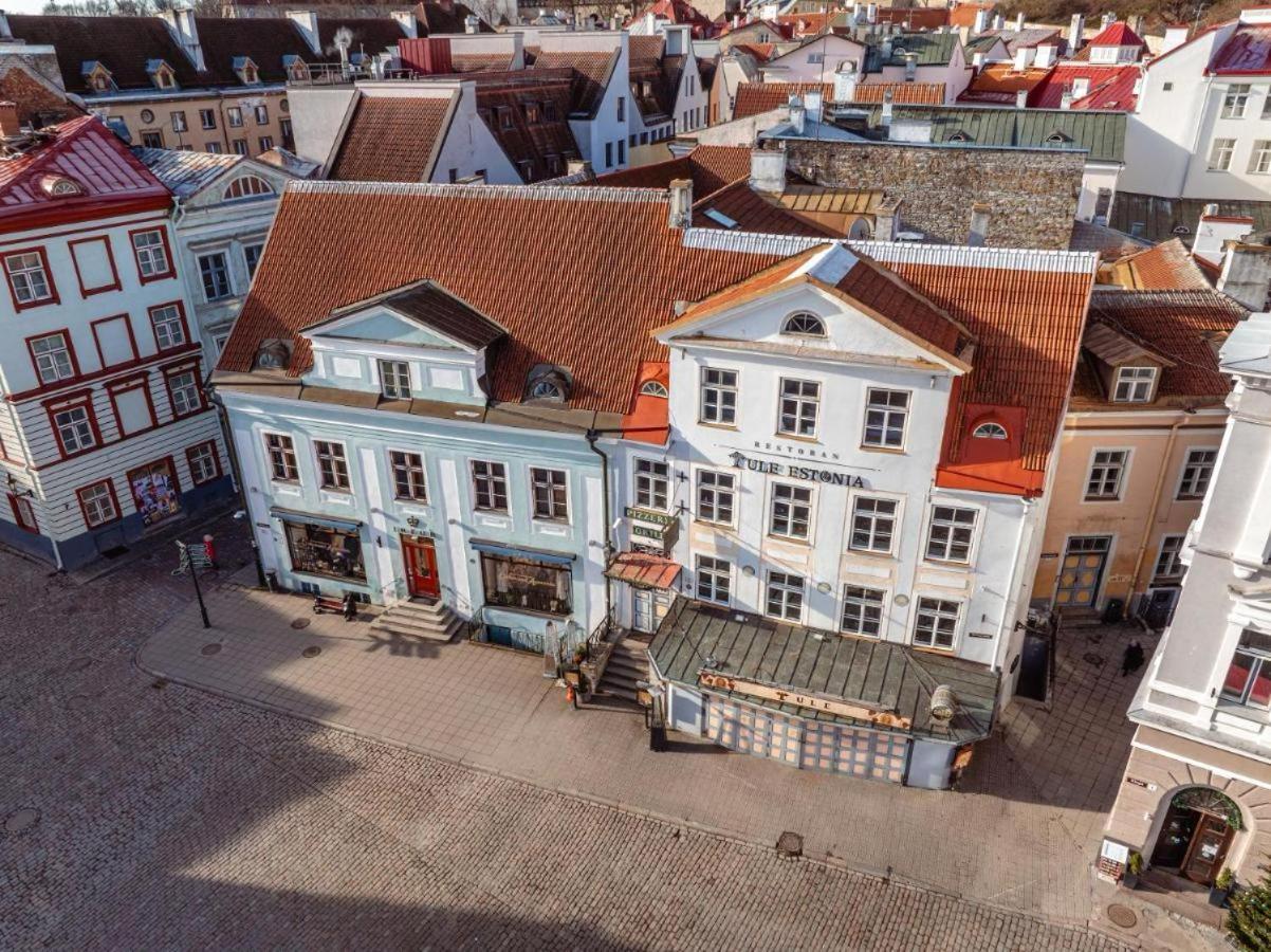 Lux Town Hall Square View Butas